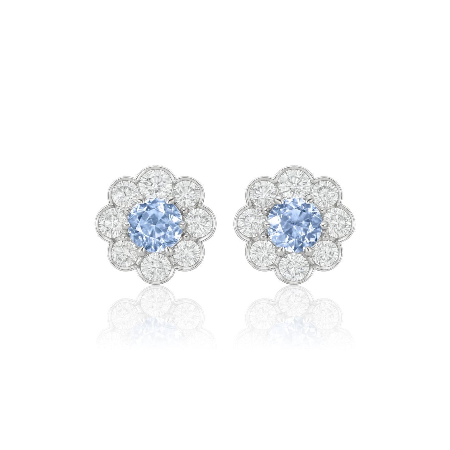 Juno Daisy Stud Earrings – Light Blue Aquamarine