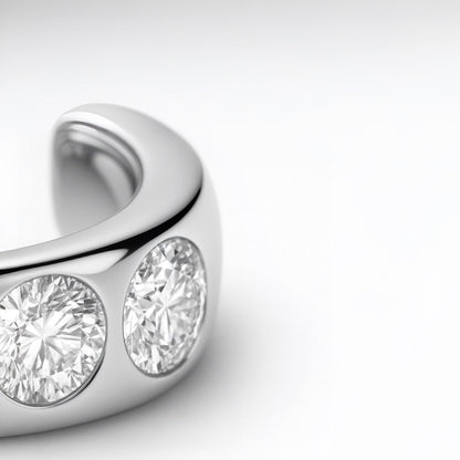 Forma Maxi Ear Cuff – White Diamond