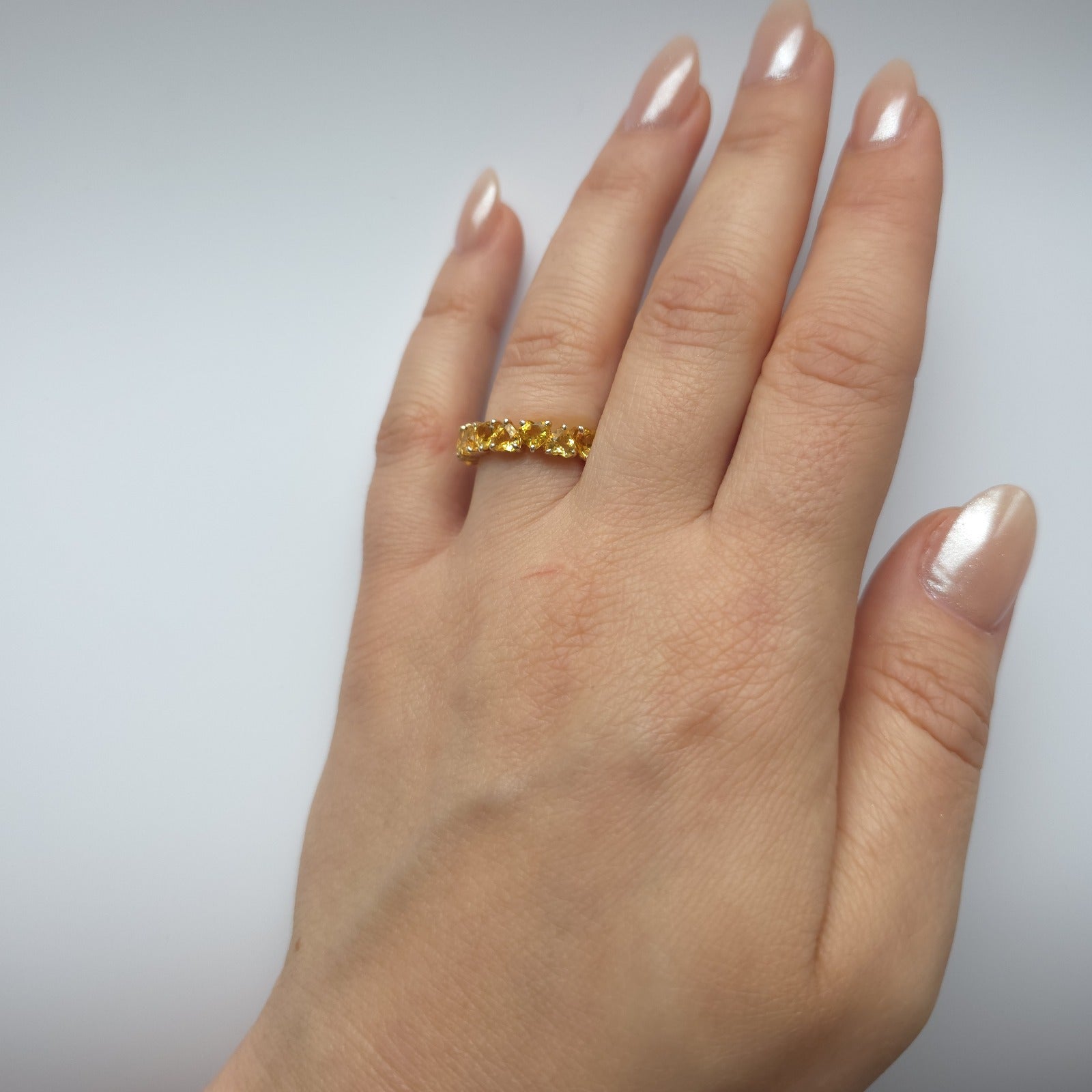 Amore Eternity Ring – Deep Red Garnet
