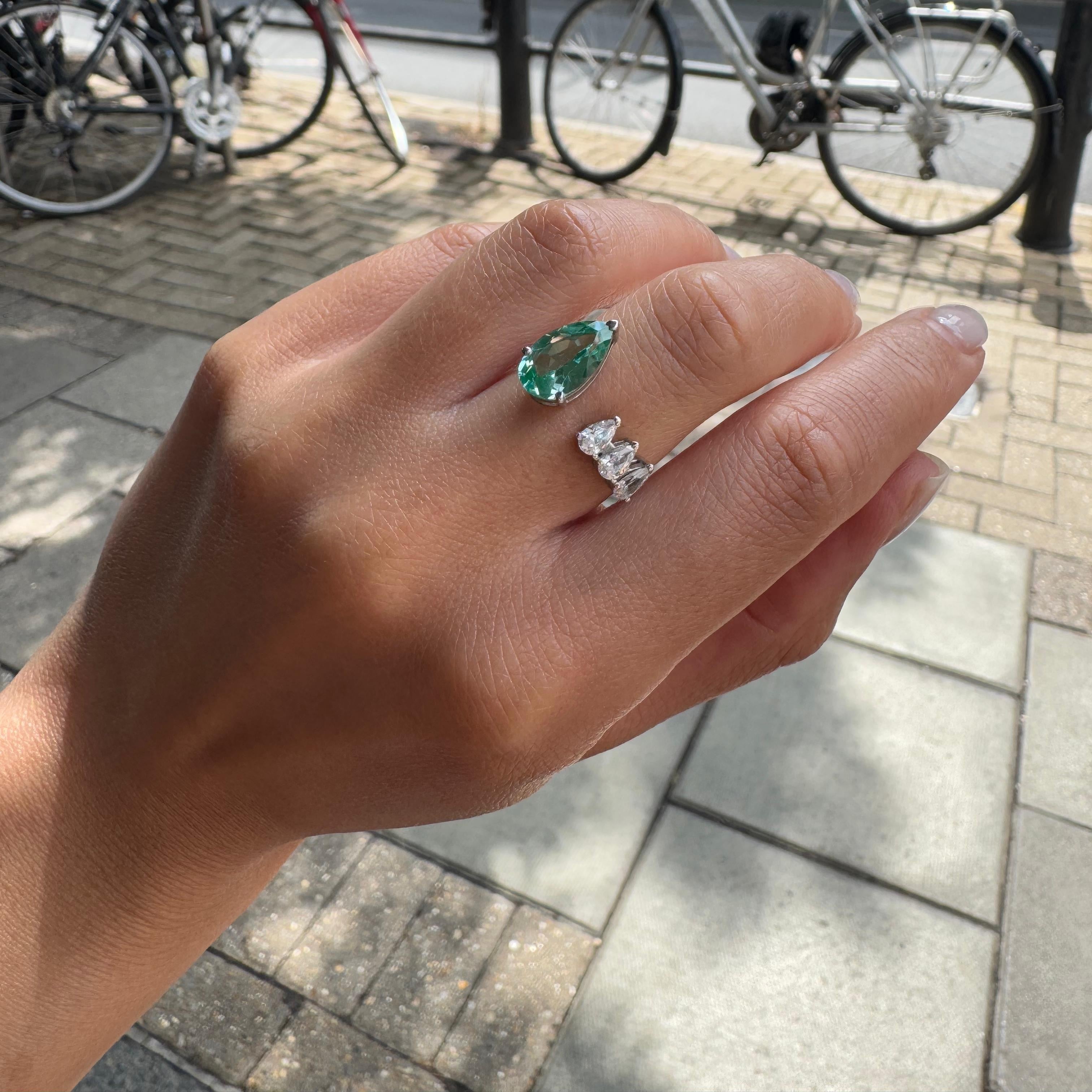 Nova Flare Open Ring – Blue Sapphire