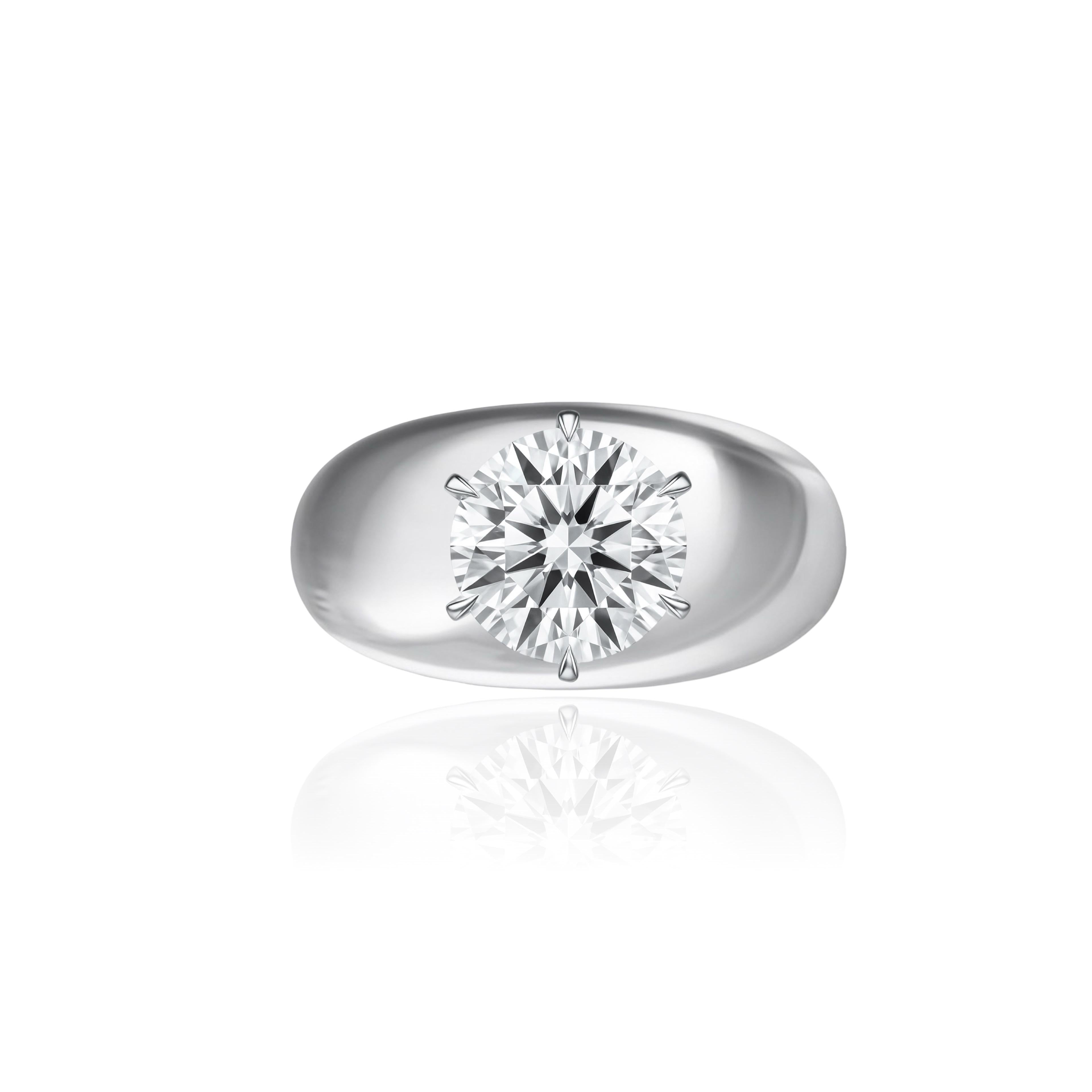 Juno Grand Dome Ring – White Diamond