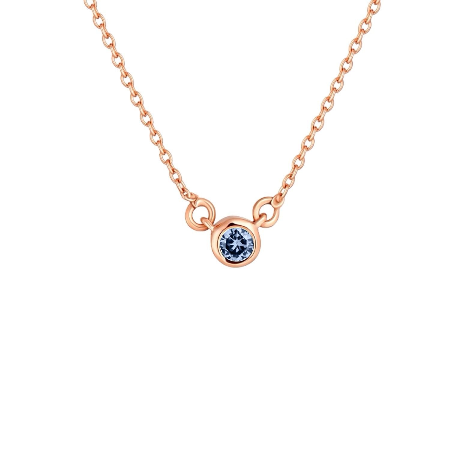 Forma Mini Solitaire Necklace – Light Blue Aquamarine