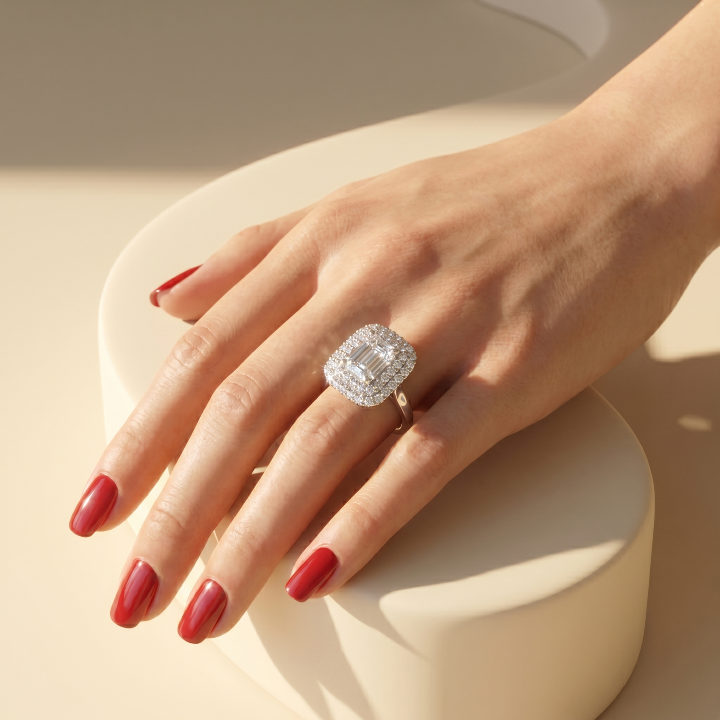 Nexus Double Halo Ring – White Diamond