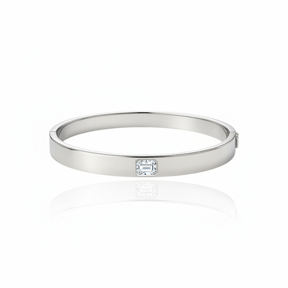 Nexus Uno Elemental Bangle – White Diamond