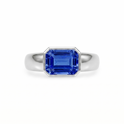 Nexus Lateral Solitaire Ring – Blue Sapphire