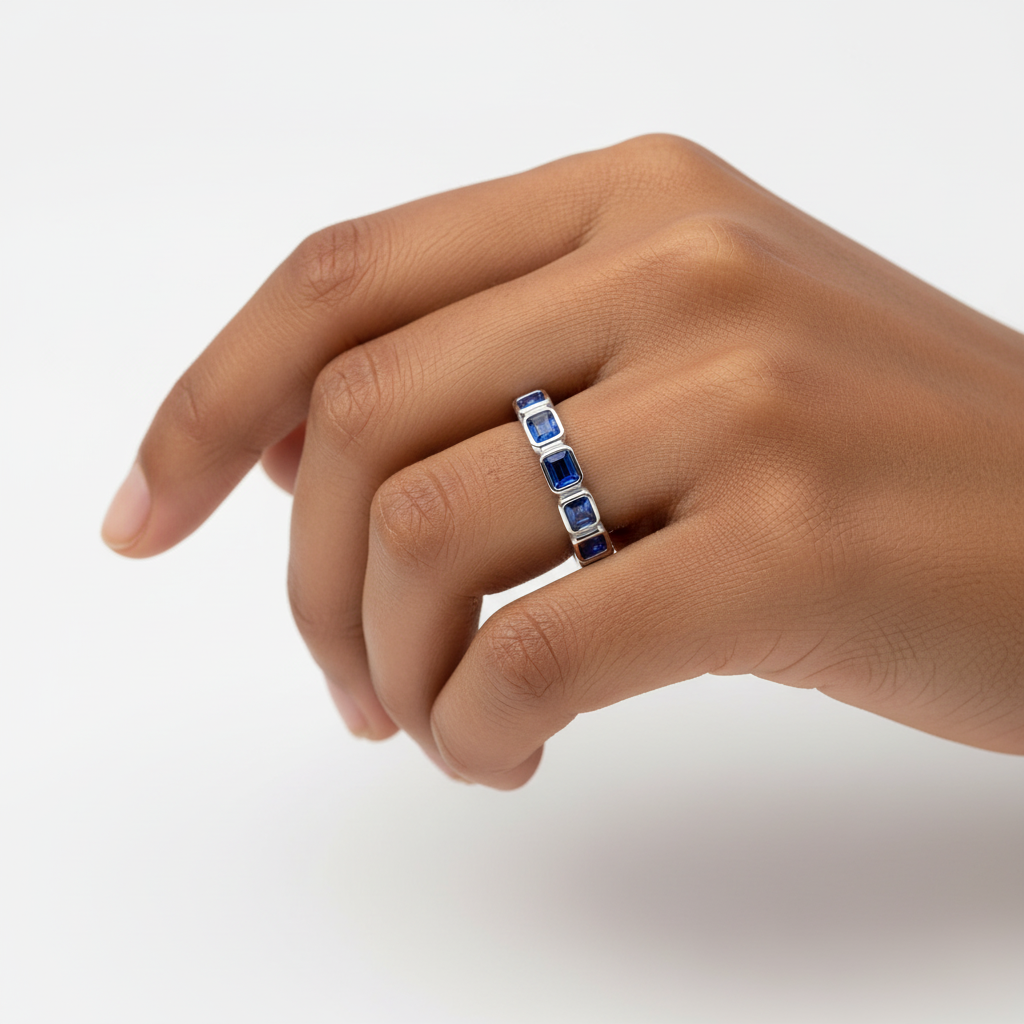Nexus Lateral Eternity Ring – Blue Sapphire