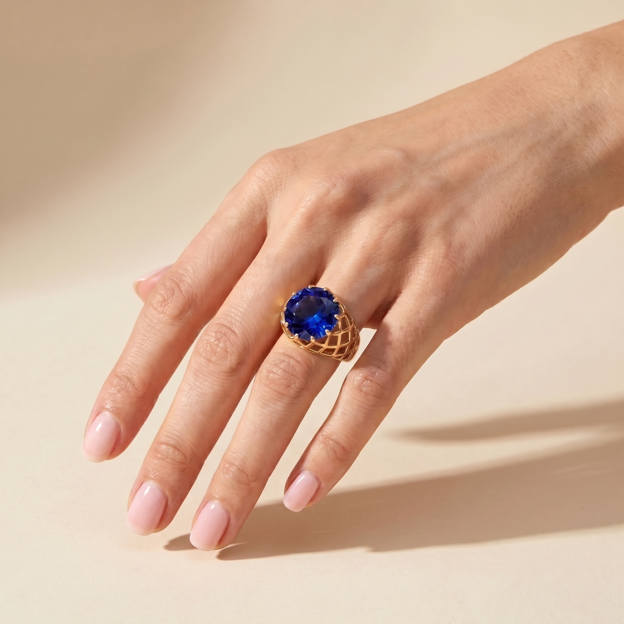 Juno Trellis Ring – Blue Sapphire