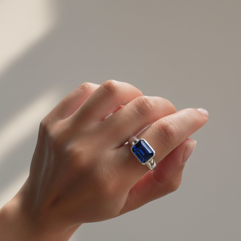 Nexus Lateral Solitaire Ring – Blue Sapphire