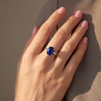 Velara Signature Ring – Blue Sapphire