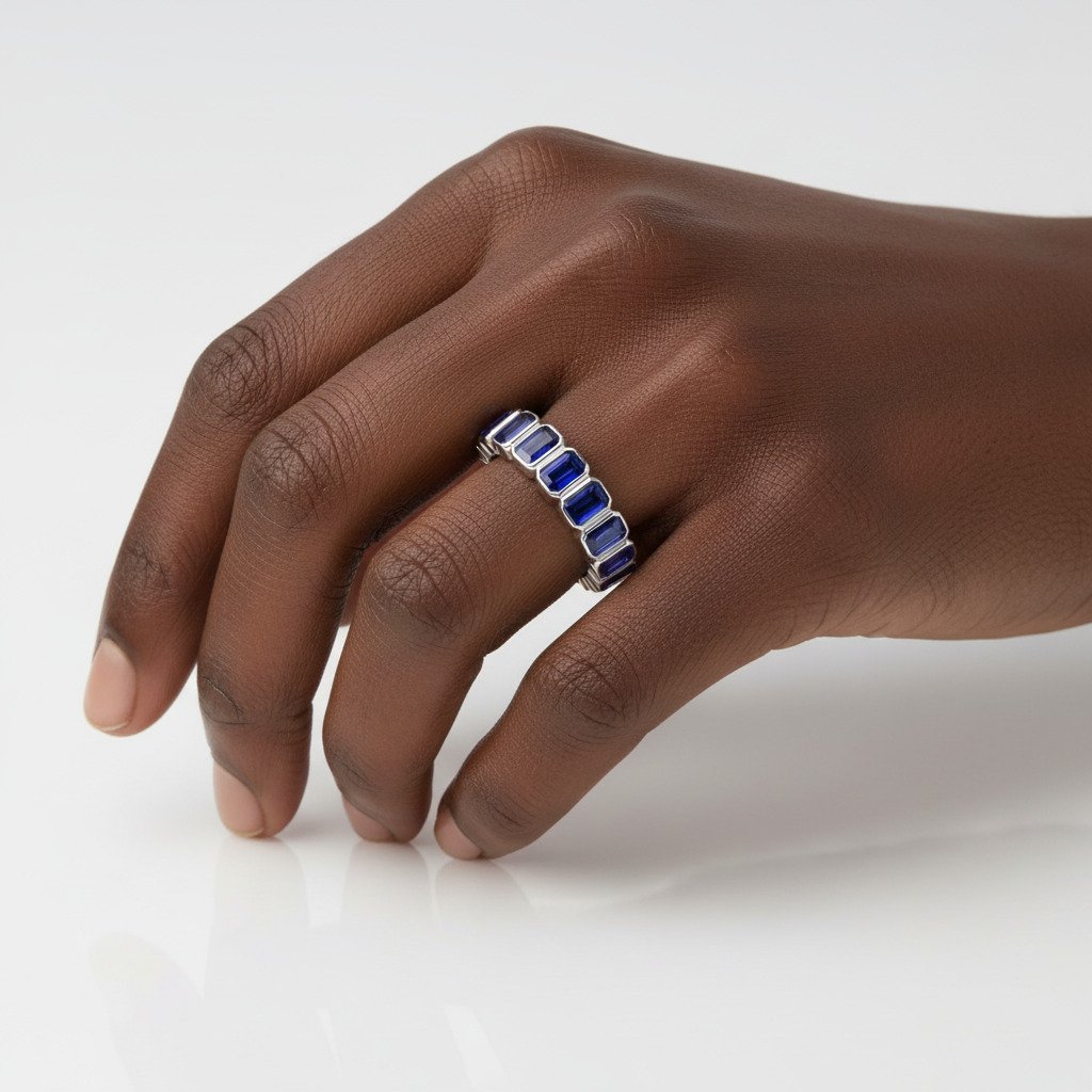 Nexus Vertical Eternity Ring – Blue Sapphire