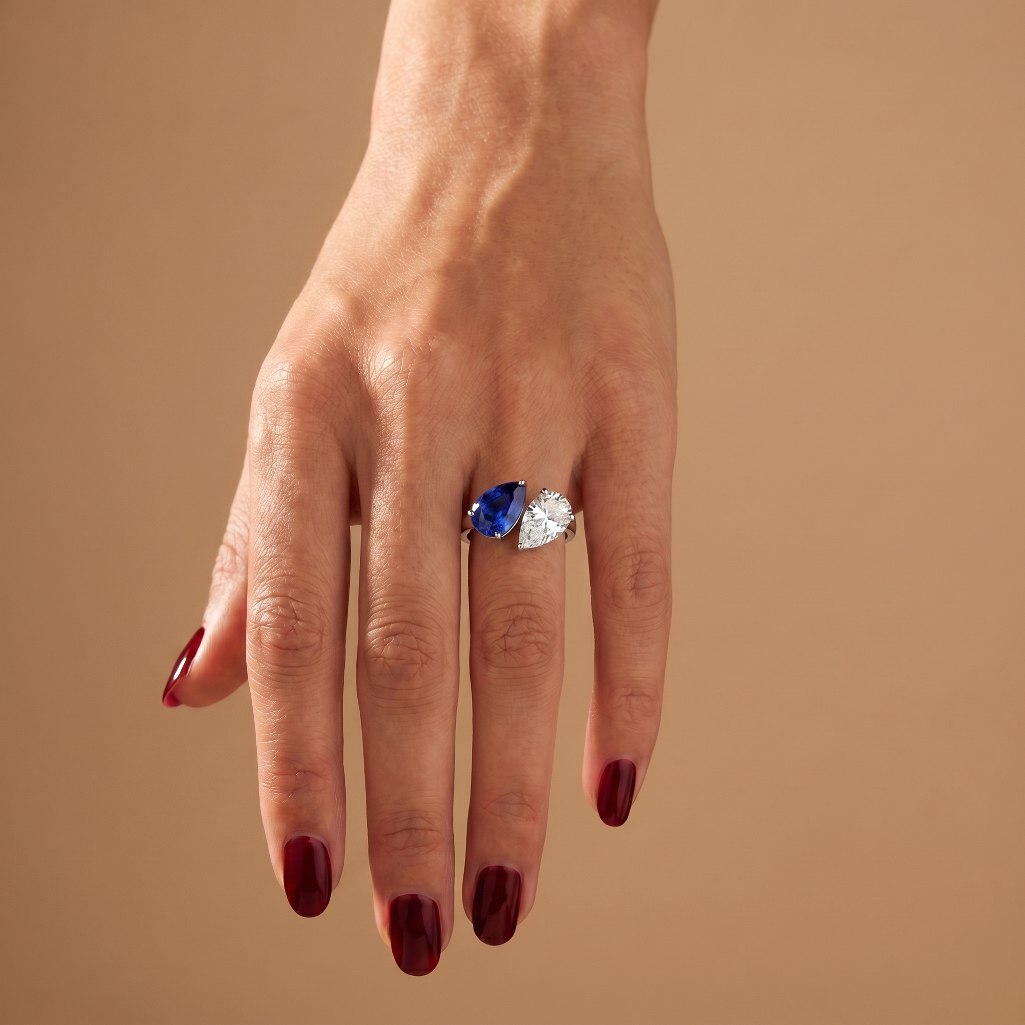 Nova Versus Ring – Blue Sapphire