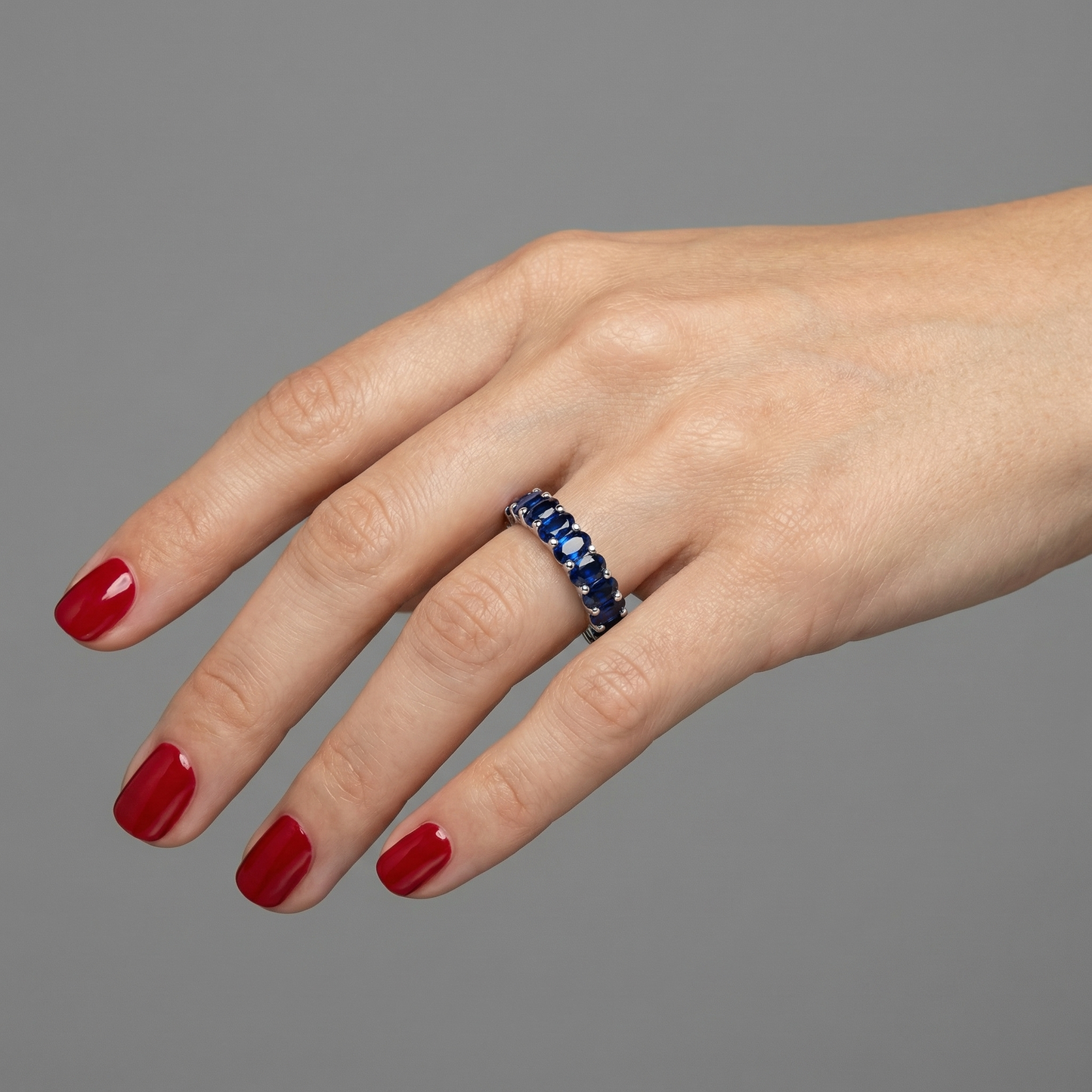 Velara Eternity Ring – Blue Sapphire