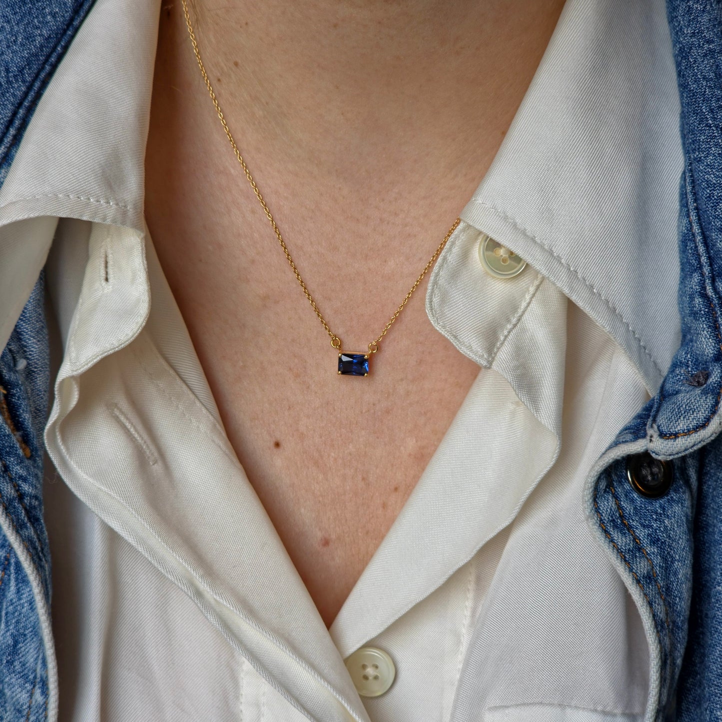 Nexus Solitaire Necklace – Zambian Green Emerald