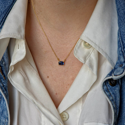 Nexus Solitaire Necklace – Zambian Green Emerald