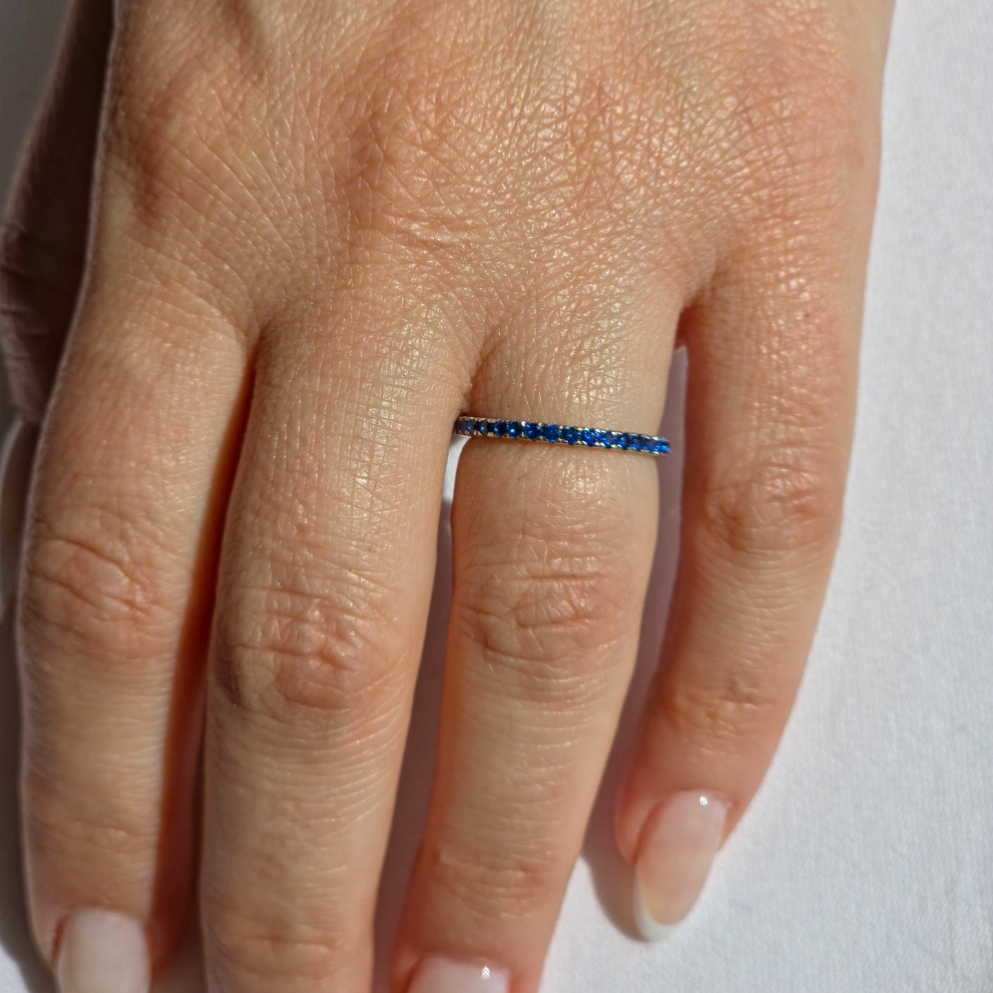 Linea Mini Ring – Blue Sapphire