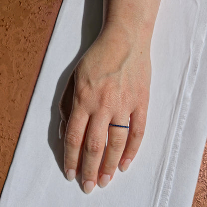 Linea Mini Ring – Blue Sapphire