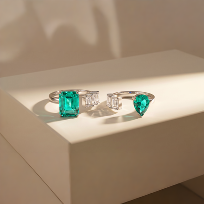 Nova Open Ring – Colombian Green Emerald