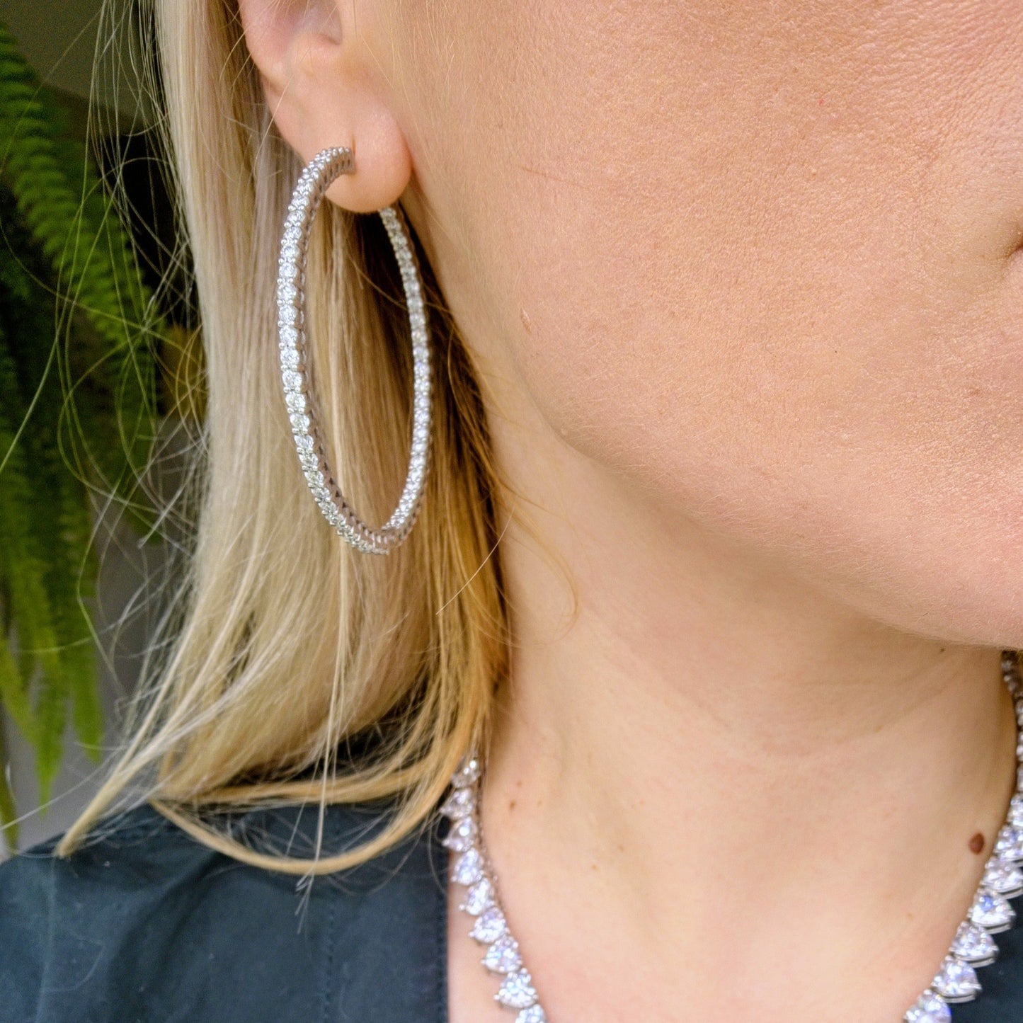 Linea Statement Hoop Earrings – Zambian Green Emerald