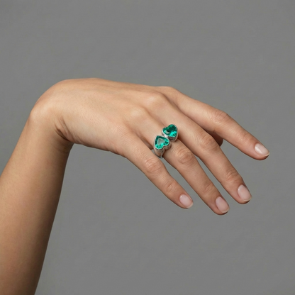 Amore Double Signet Ring – Colombian Green Emerald