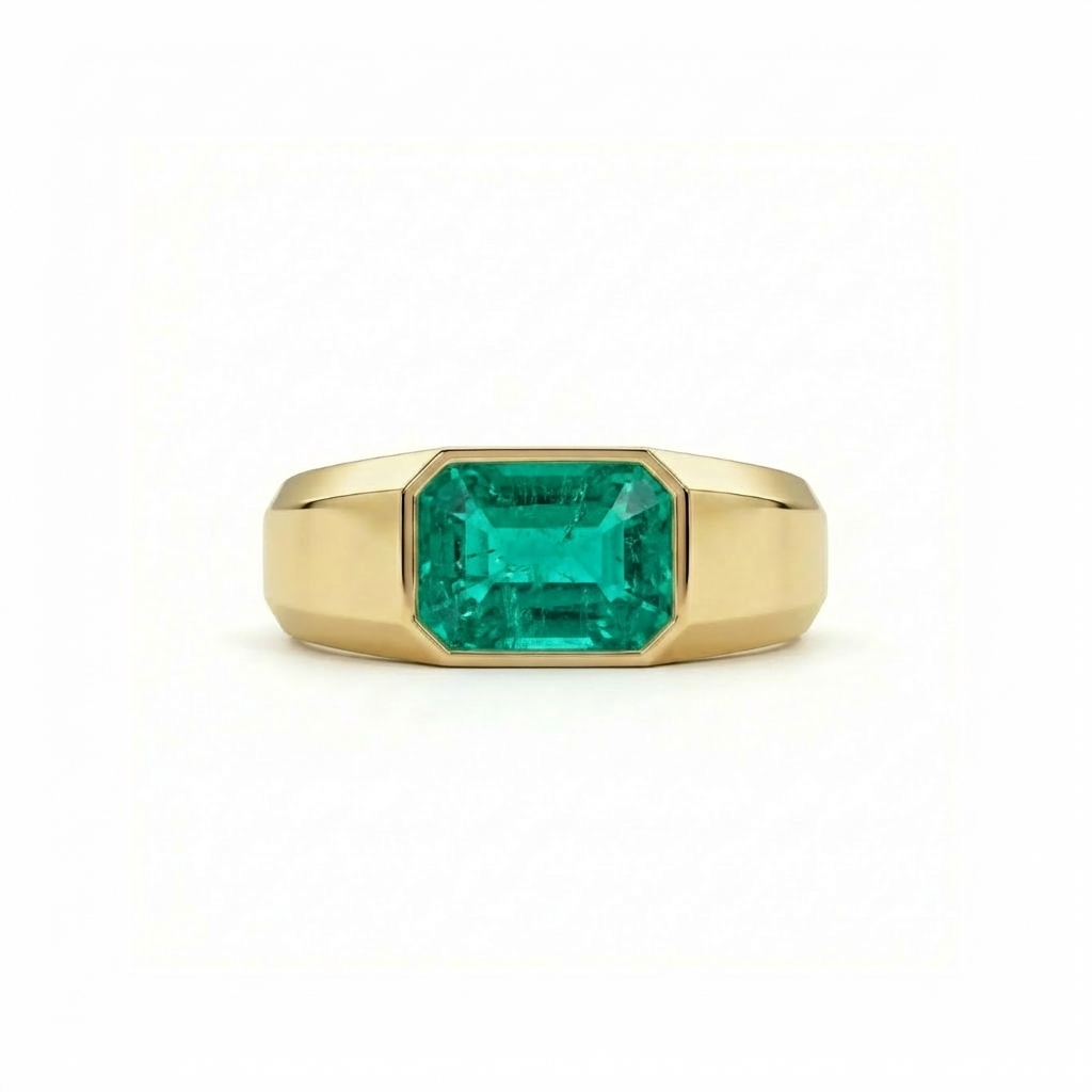 Nexus Signet Ring – Colombian Green Emerald