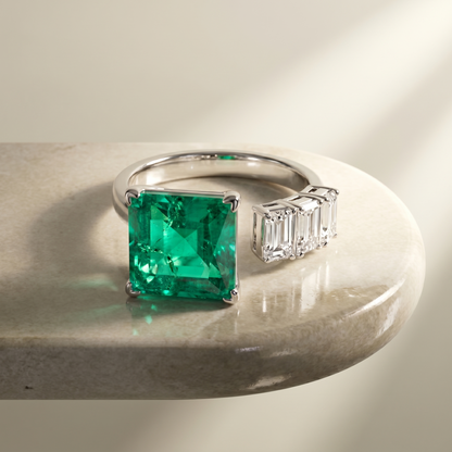 Aria Princess Open Ring – Colombian Green Emerald