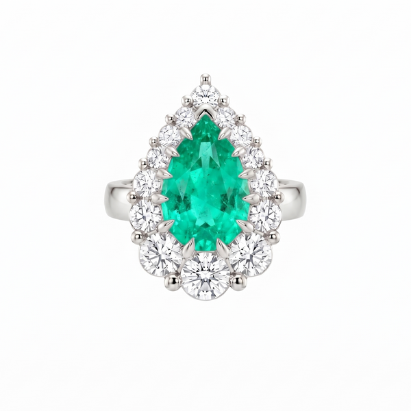 Nova Halo Ring – Colombian Green Emerald