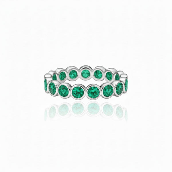 Forma Eternity Ring – Colombian Green Emerald