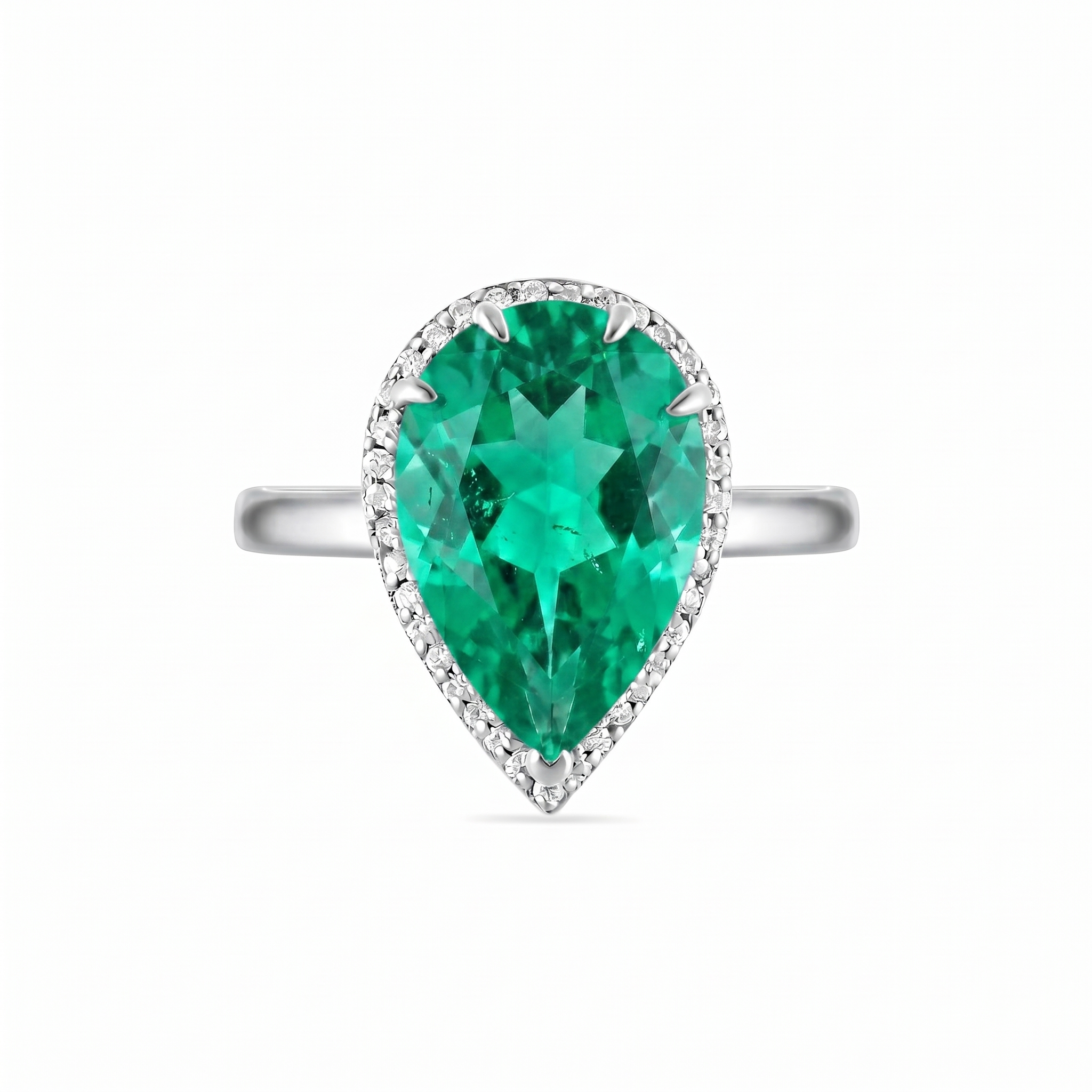 Nova Principessa Ring – Colombian Green Emerald