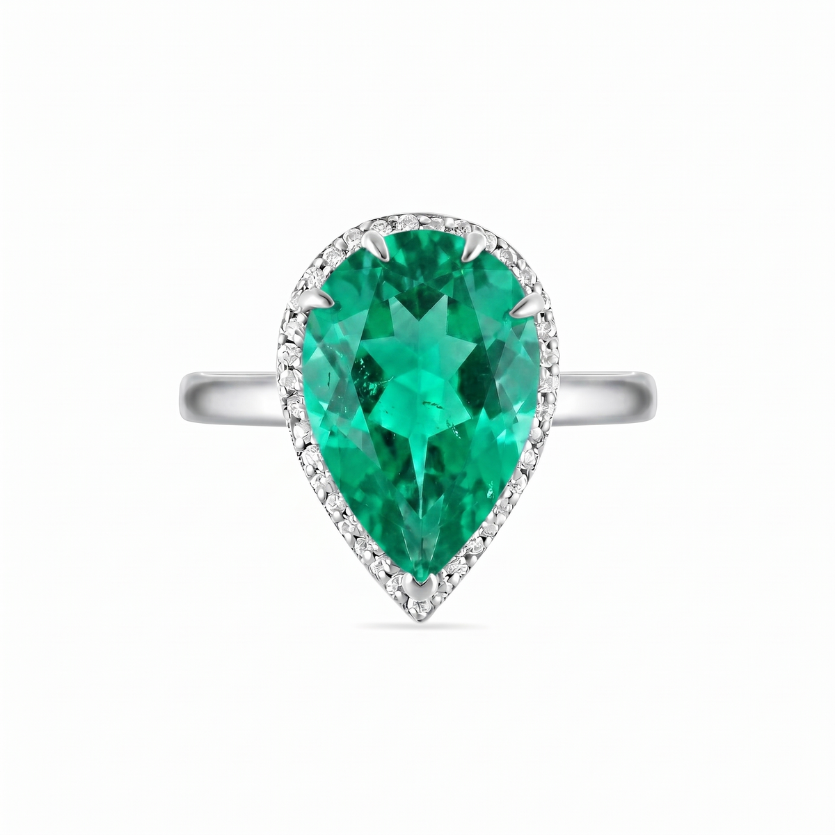 Nova Principessa Ring – Colombian Green Emerald