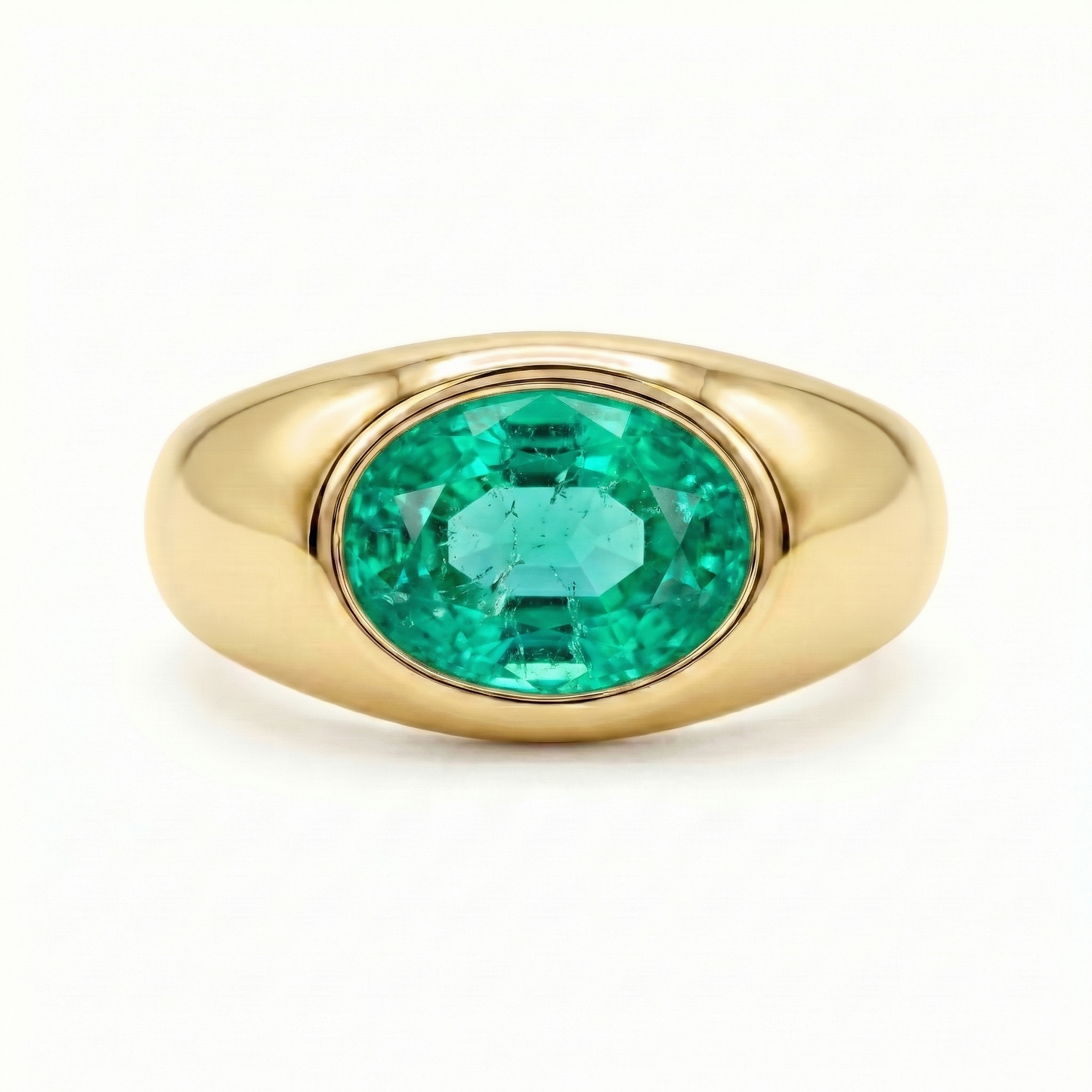 Velara Lateral Signet Ring – Colombian Green Emerald