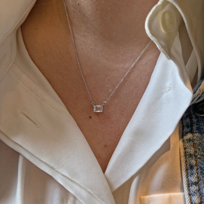 Nexus Solitaire Necklace – White Diamond