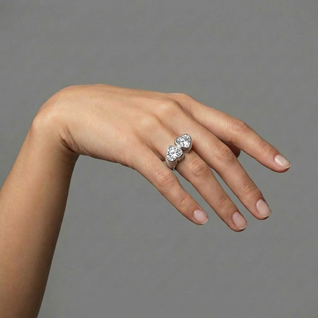 Amore Double Signet Ring – White Diamond