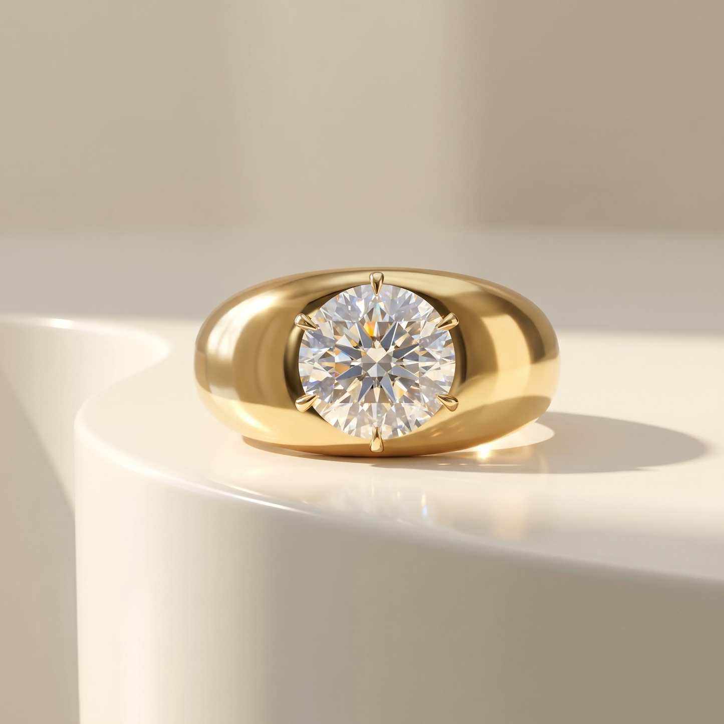Juno Grand Dome Ring – White Diamond