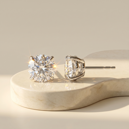 Juno Stud Earrings – White Diamond