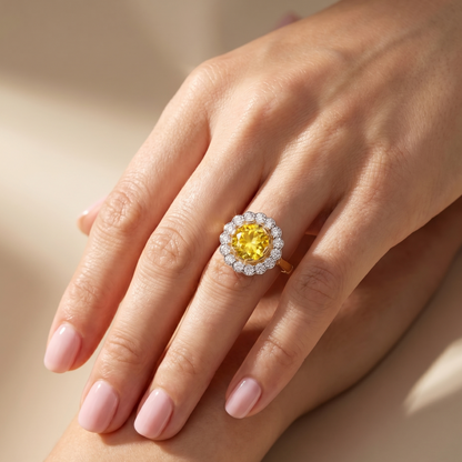 Juno Daisy Ring – Yellow Sapphire