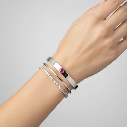 Velara Uno Elemental Bangle – Blue Sapphire