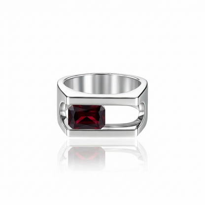 Nexus Journey Ring – Deep Red Garnet