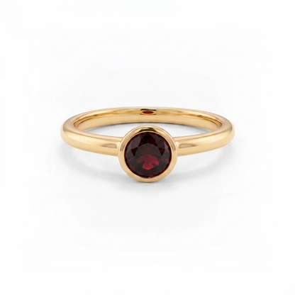 Forma Solitaire Ring – Deep Red Garnet