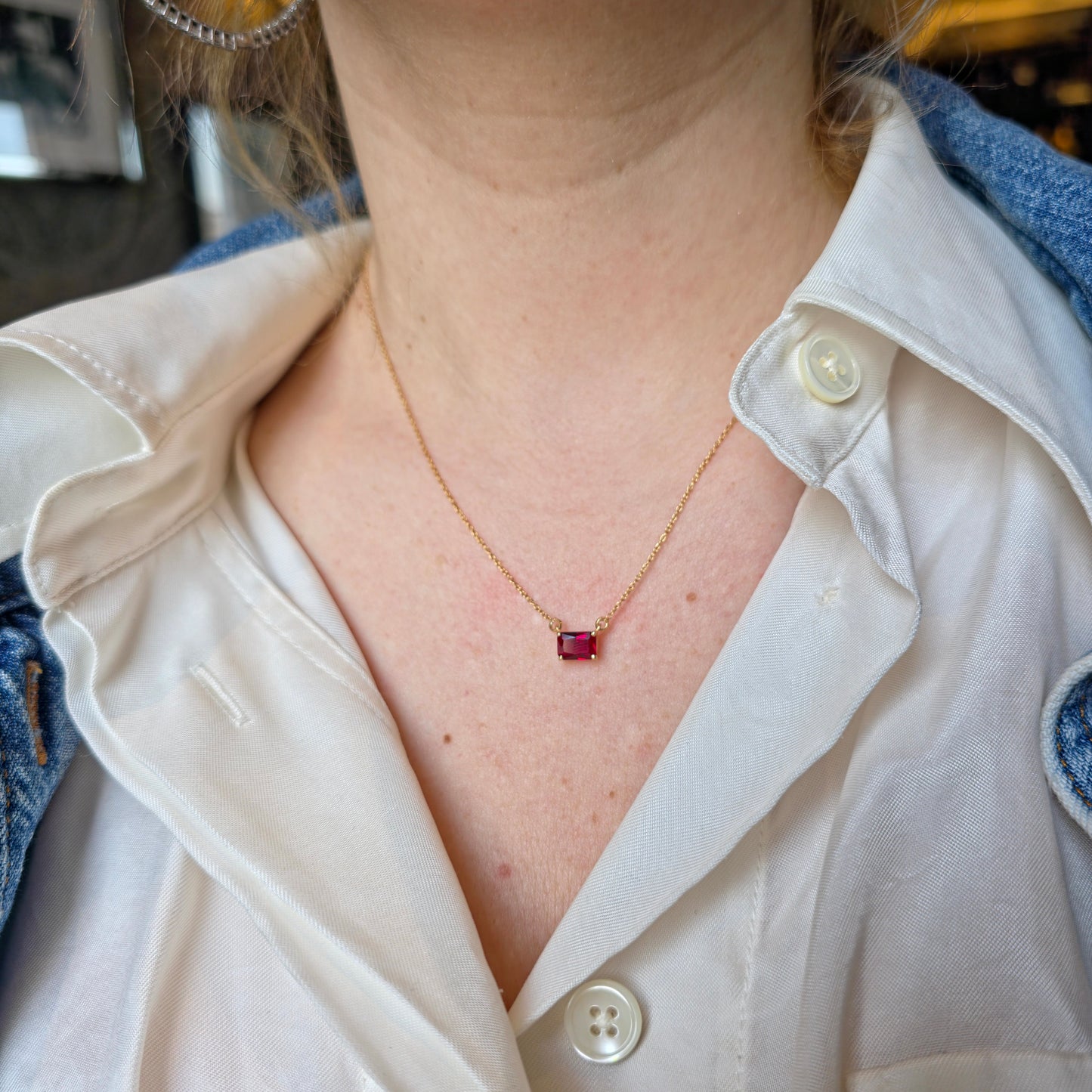 Nexus Solitaire Necklace – Deep Red Garnet