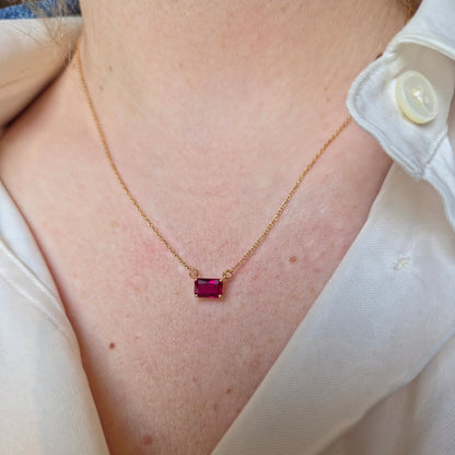 Nexus Solitaire Necklace – Deep Red Garnet
