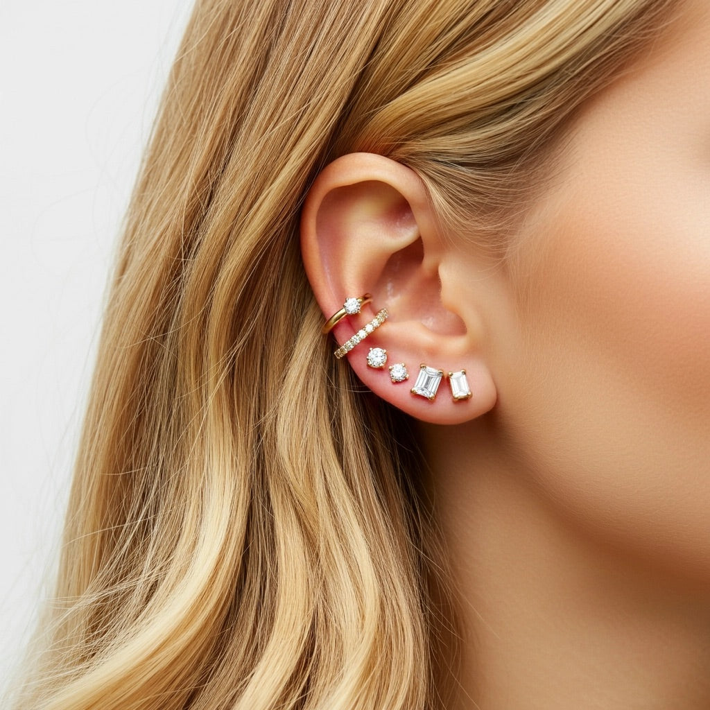 Juno Stud Earrings – White Diamond