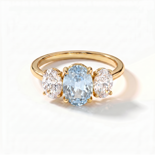 Velara Trilogy Ring – Light Blue Aquamarine