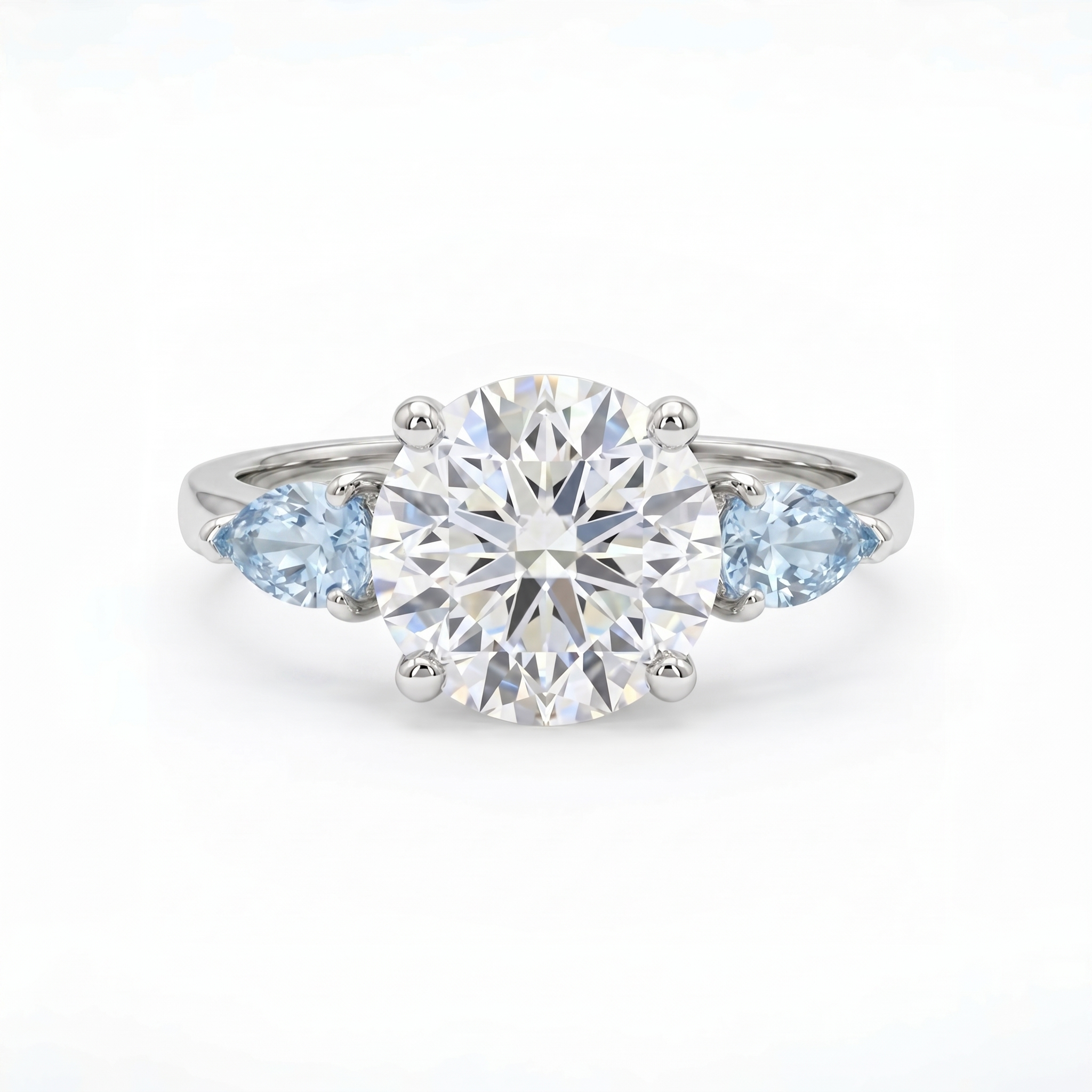 Juno Trio Ring – Light Blue Aquamarine