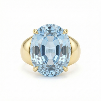 Velara Signet Ring – Light Blue Aquamarine
