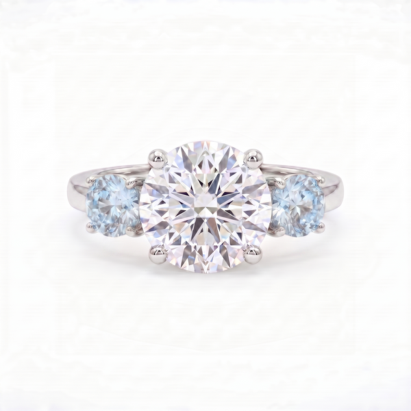 Juno Trilogy Ring – Light Blue Aquamarine