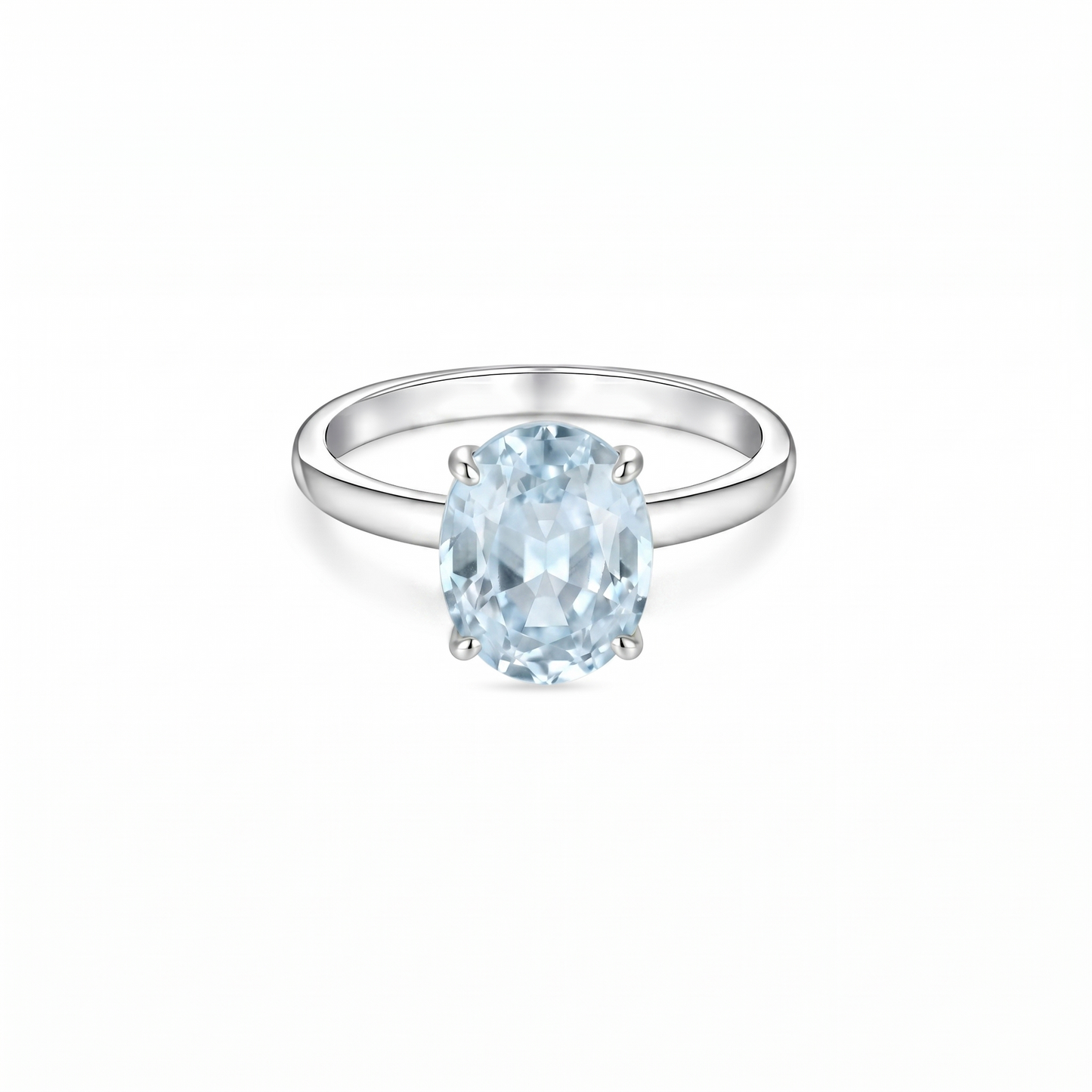 Velara Signature Ring – Light Blue Aquamarine