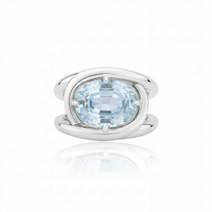Velara Twist Ring – Light Blue Aquamarine