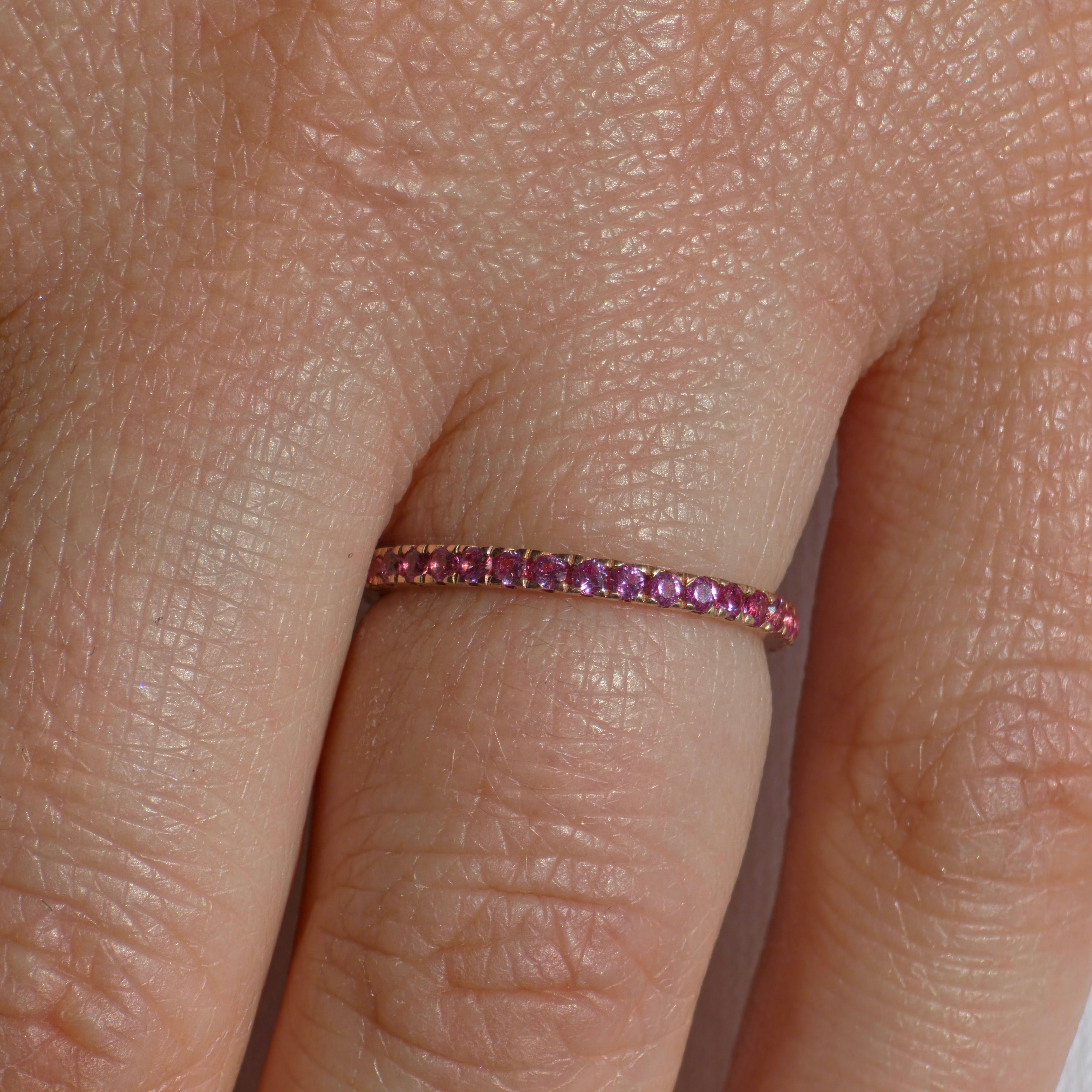 Linea Mini Ring – Light Pink Sapphire