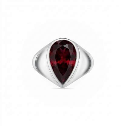 Nova Signet Ring – Deep Red Garnet