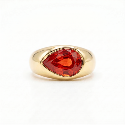 Nova Lateral Signet Ring – Orange Padparadscha Sapphire
